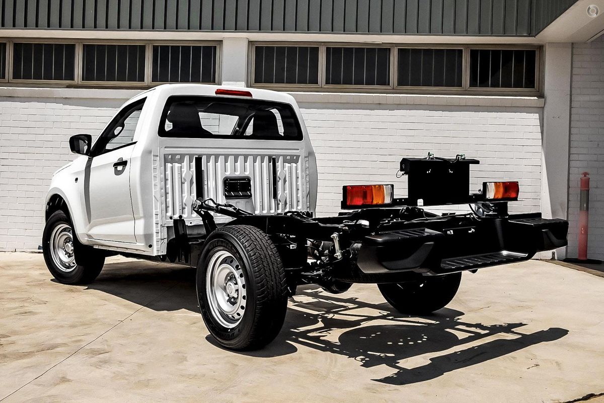 2026 Isuzu D-MAX SX High Ride Rear Wheel Drive
