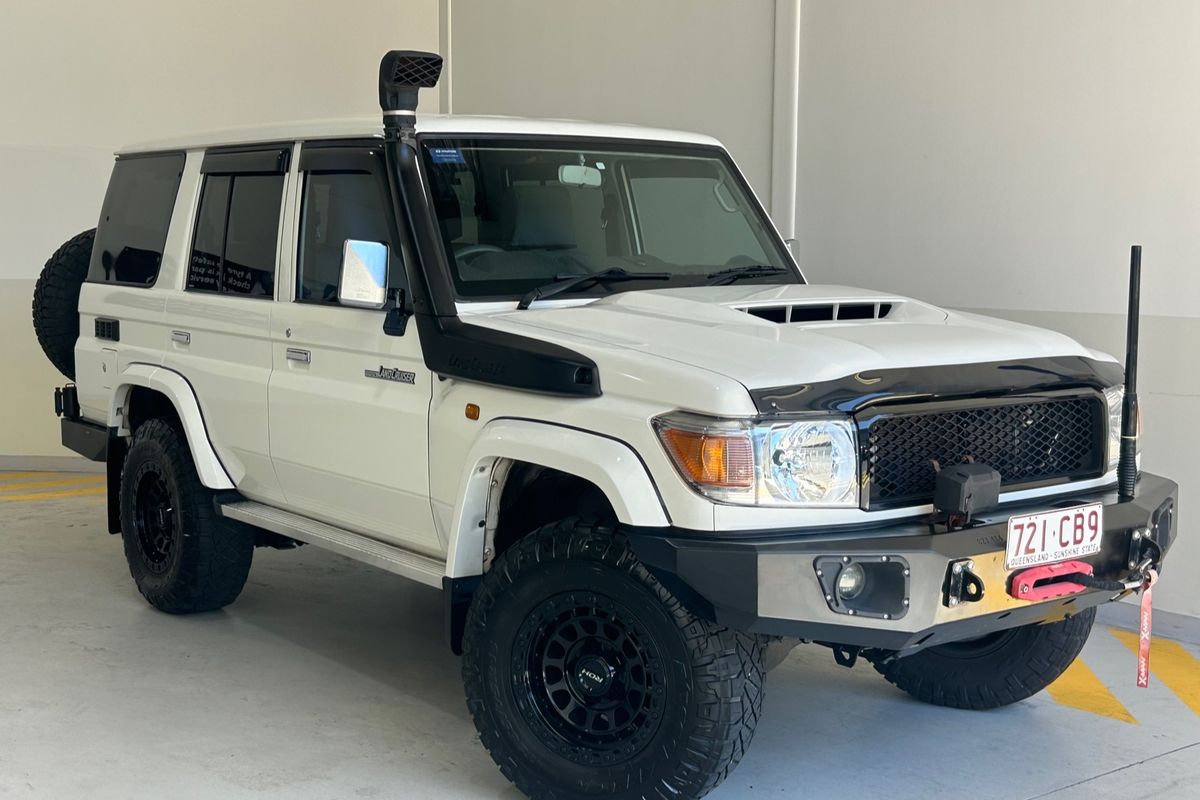 2021 Toyota Landcruiser GXL VDJ76R