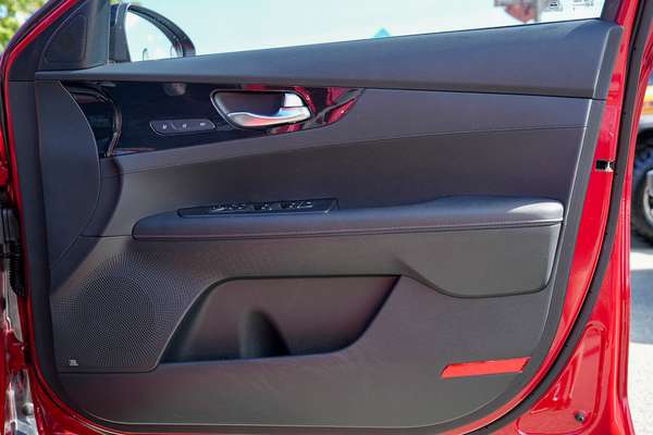 2023 Kia Cerato GT BD thumb-16