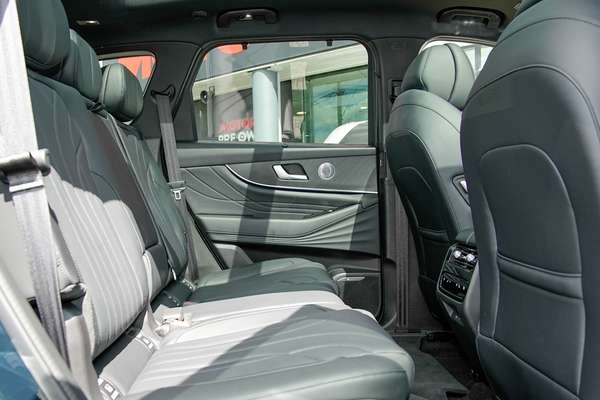 2025 Chery Tiggo 9 Super Hybrid Ultimate thumb-8