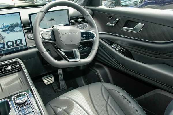 2025 Chery Tiggo 9 Super Hybrid Ultimate thumb-17