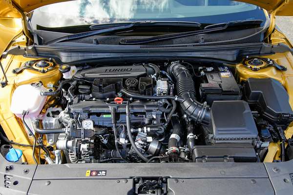 2025 Kia K4 GT-Line CL4m thumb-7