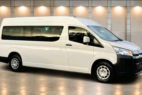 2019 Toyota Hiace Commuter GDH322R ELWB High Roof