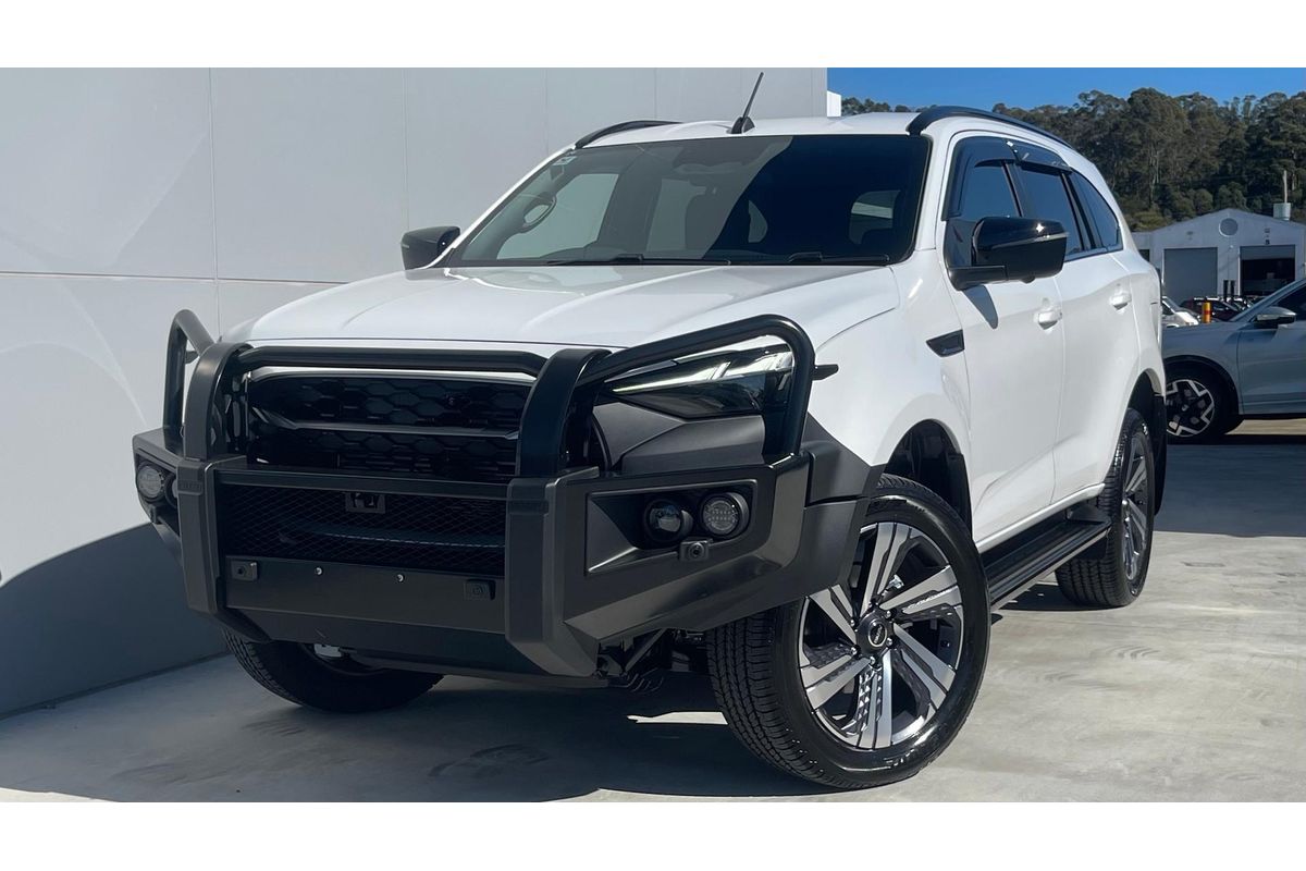 2026 Isuzu MU-X LS-T