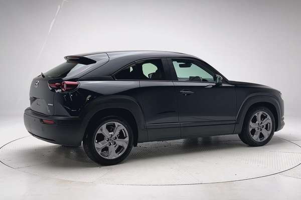 2022 Mazda MX-30 G20e Evolve DR Series thumb-2
