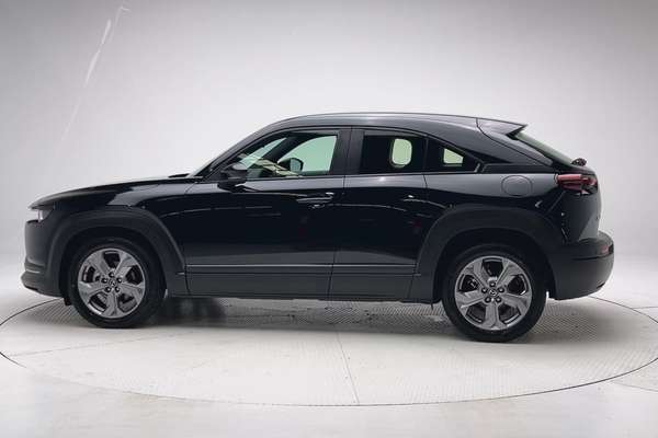 2022 Mazda MX-30 G20e Evolve DR Series thumb-7