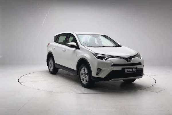 2018 Toyota RAV4 GX ZSA42R thumb-4