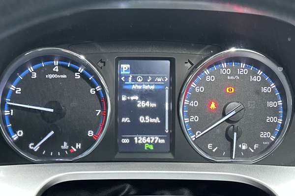 2018 Toyota RAV4 GX ZSA42R thumb-13