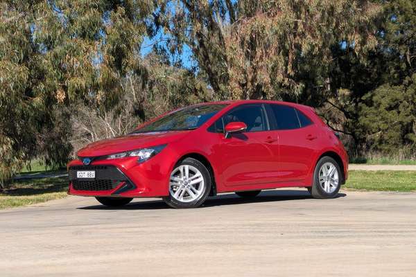 2020 Toyota Corolla Ascent Sport Hybrid ZWE211R