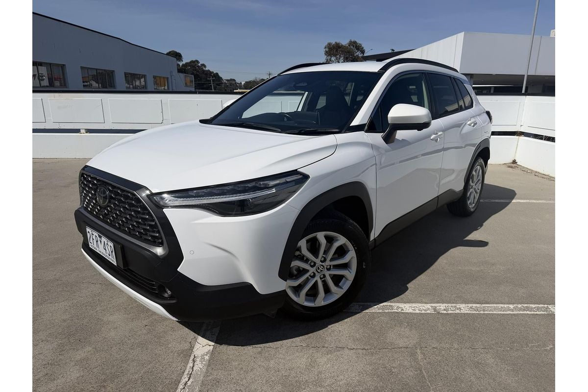 2024 Toyota Corolla Cross GXL MXGA10R