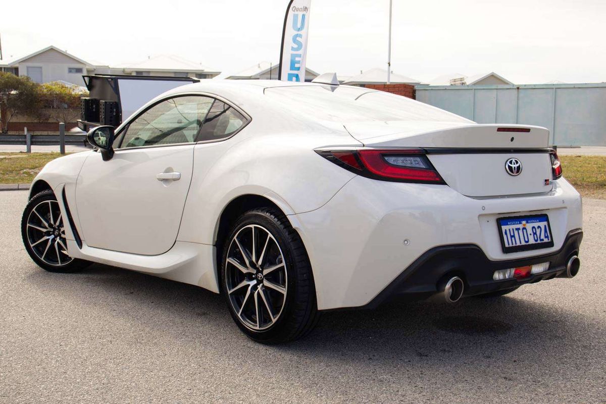 2022 Toyota GR86 GT ZN8