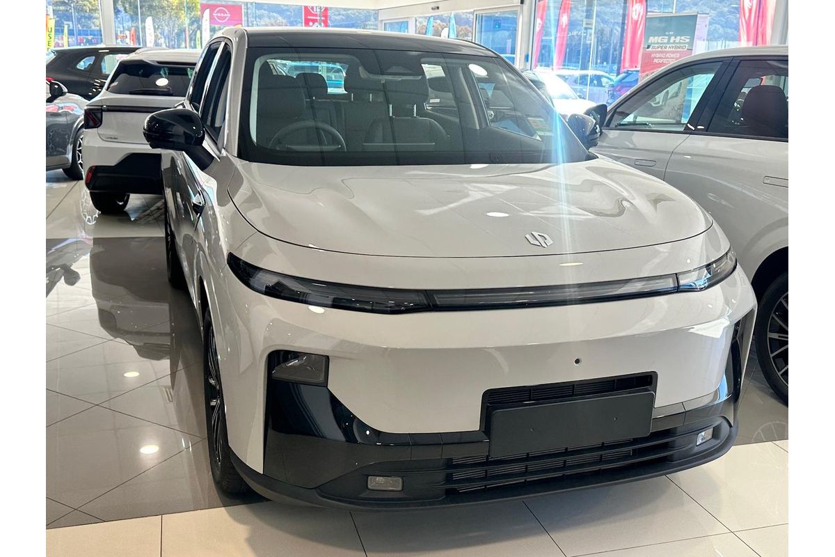 2026 Leapmotor B10 Design Hybrid EV A12
