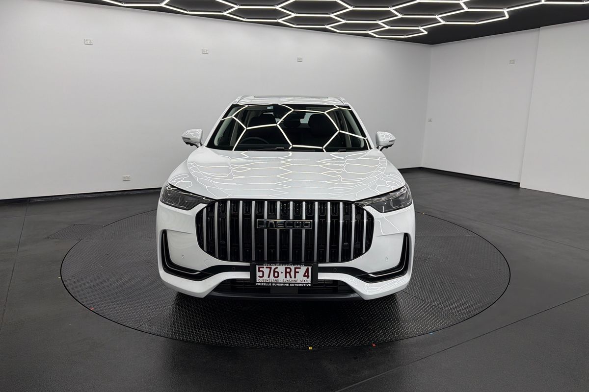 2025 OMODA JAECOO J8 Track