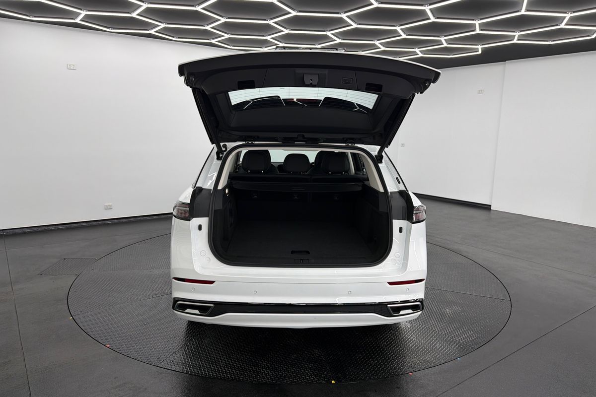 2025 OMODA JAECOO J8 Track