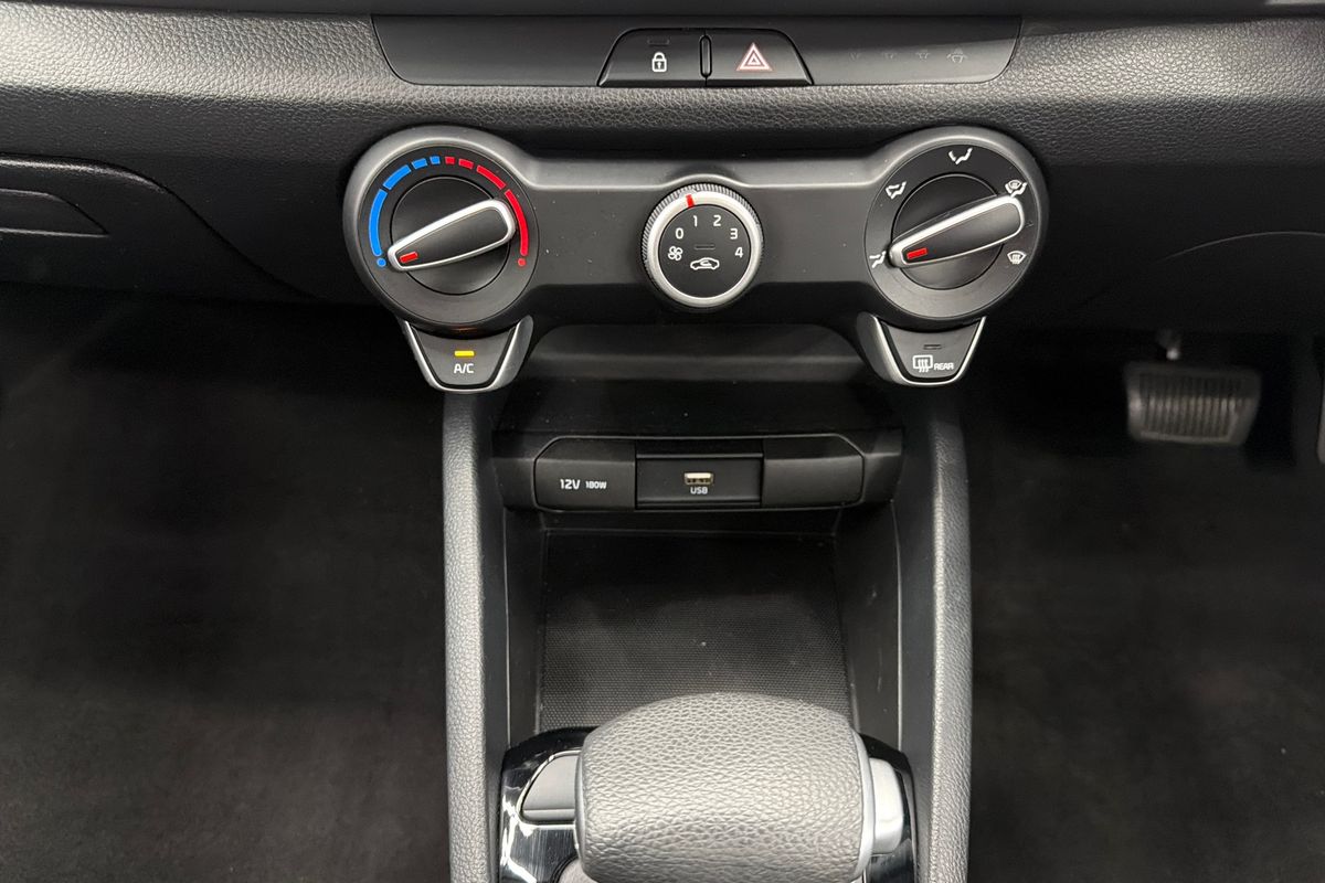 2021 Kia Stonic S YB