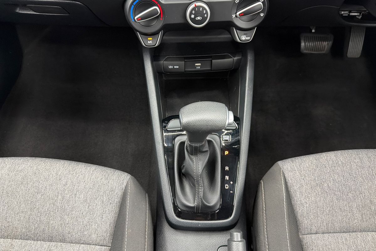 2021 Kia Stonic S YB