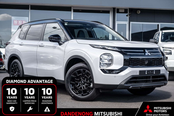 2025 Mitsubishi Outlander LS ZM