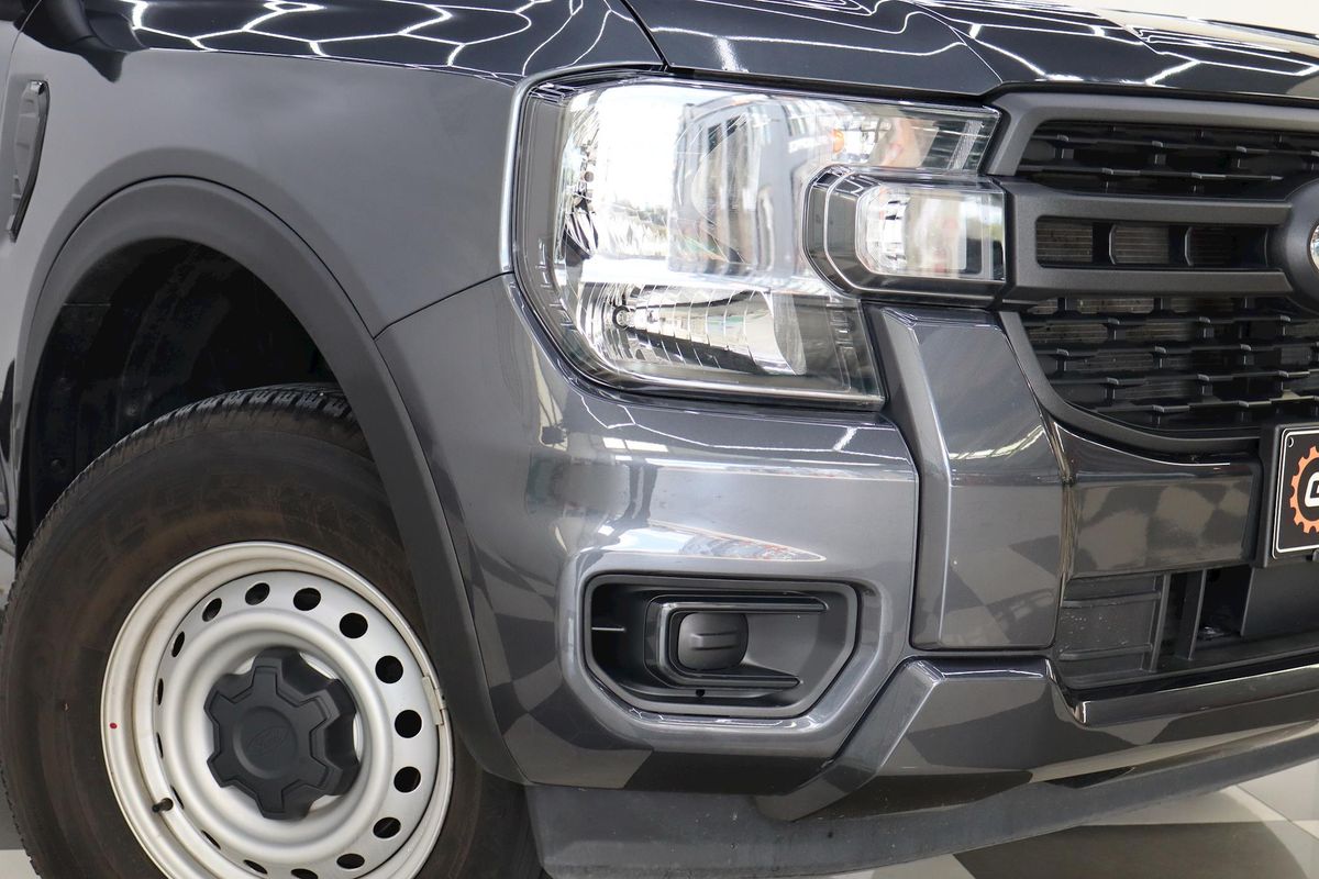 2025 Ford Ranger XL 4X4 2.0L