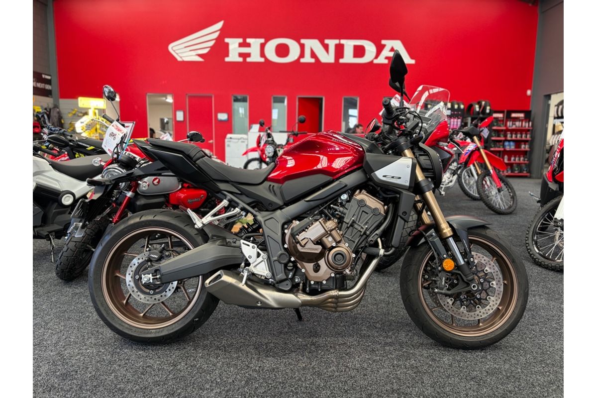 2025 Honda CB650R E-CLUTCH