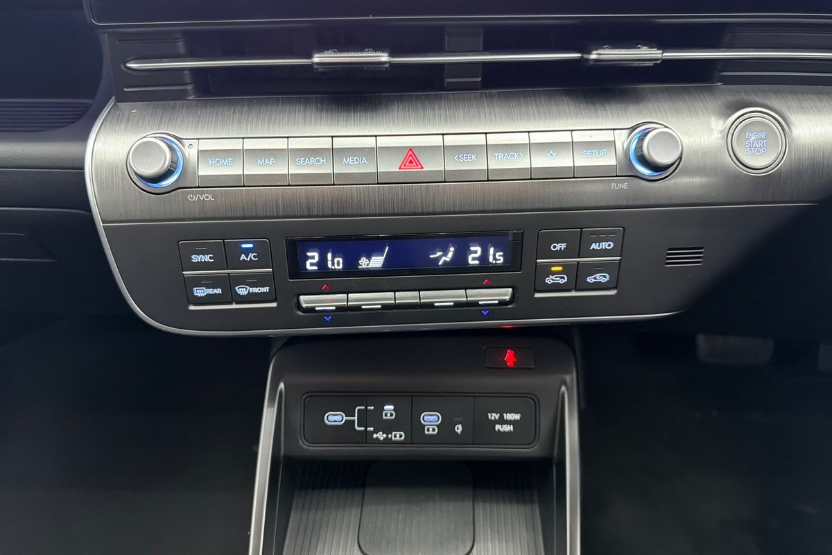 2023 Hyundai Kona Premium SX2.V1