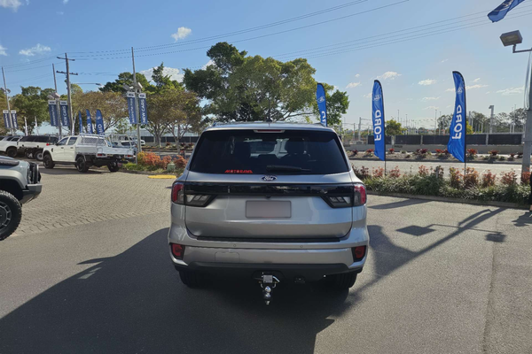 2026 Ford Everest Active 2.0L thumb-3