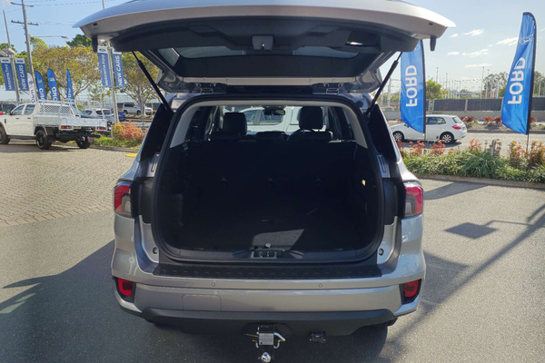2026 Ford Everest Active 2.0L thumb-7