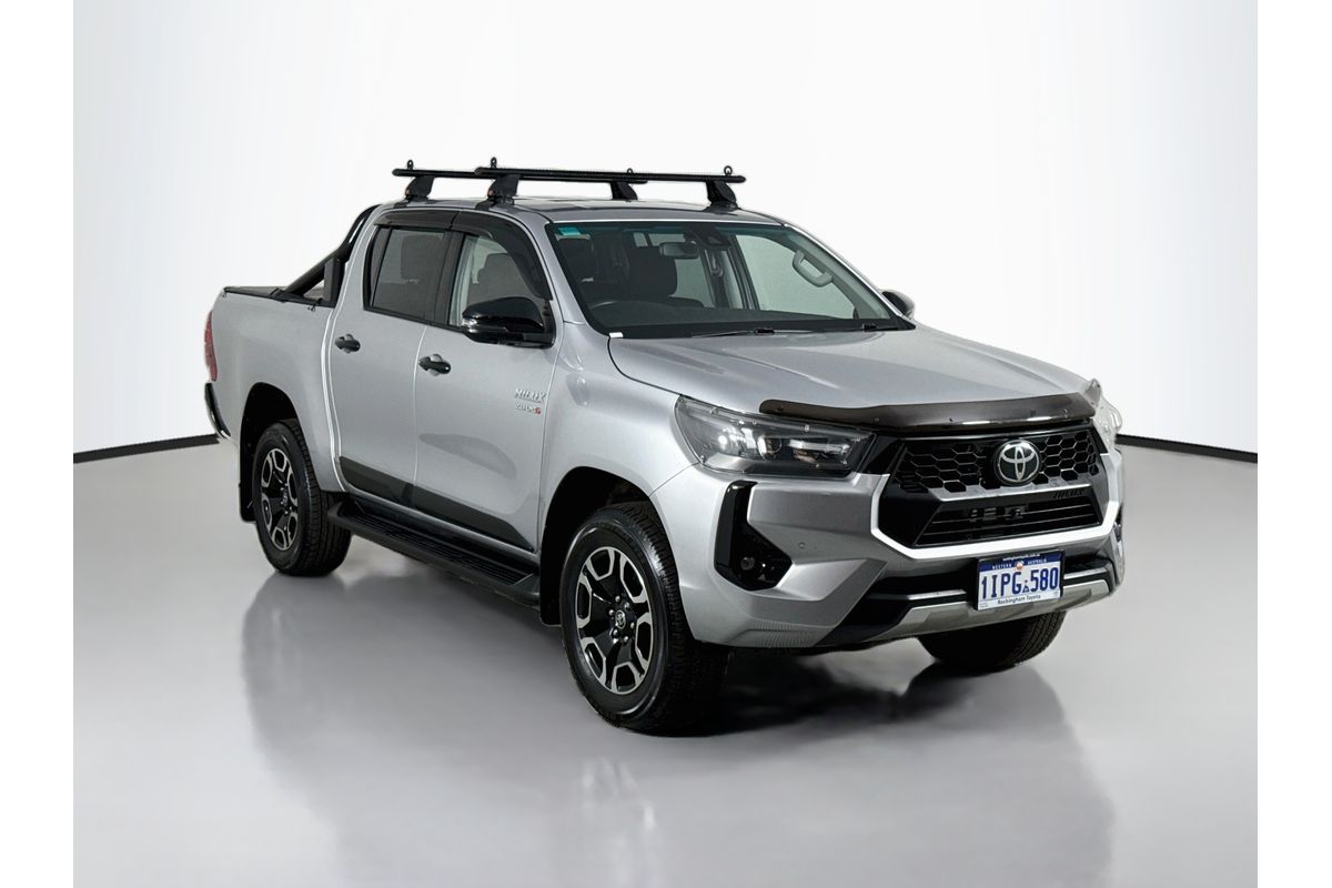 2024 Toyota Hilux SR5 48V GUN126R 4X4