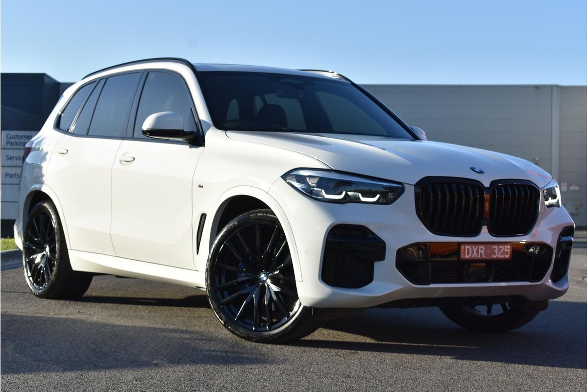 2022 BMW X5 xDrive30d M Sport G05