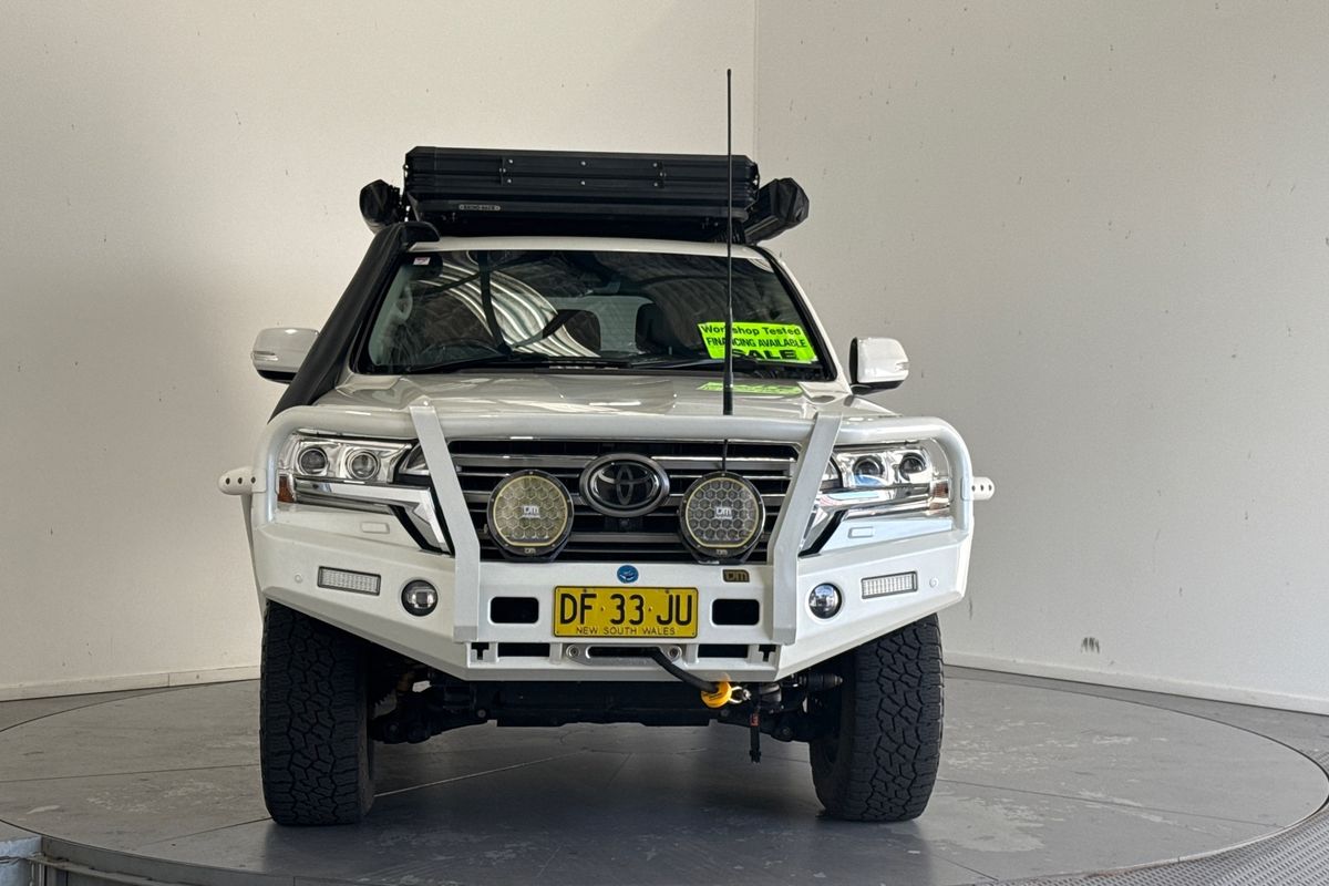 2018 Toyota Landcruiser SAHARA (4x4) VDJ200R MY16