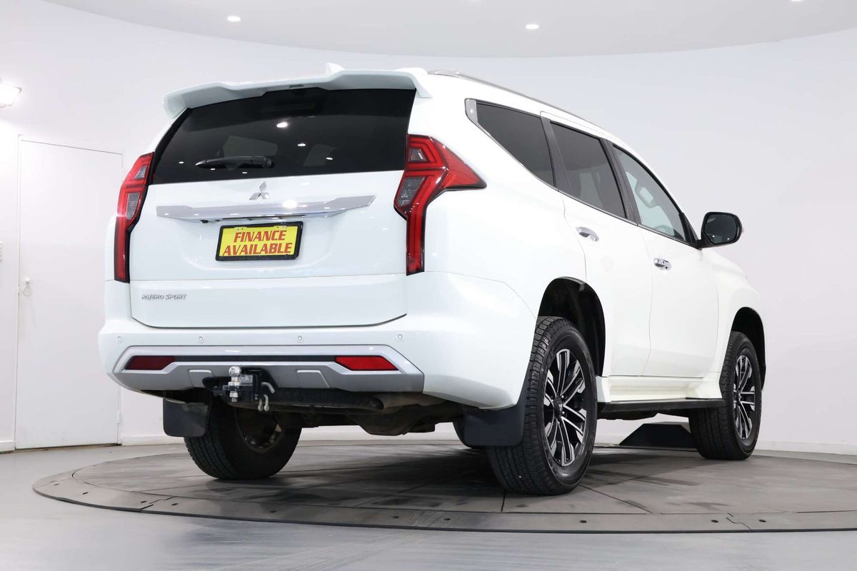 2023 Mitsubishi Pajero Sport GLS QF