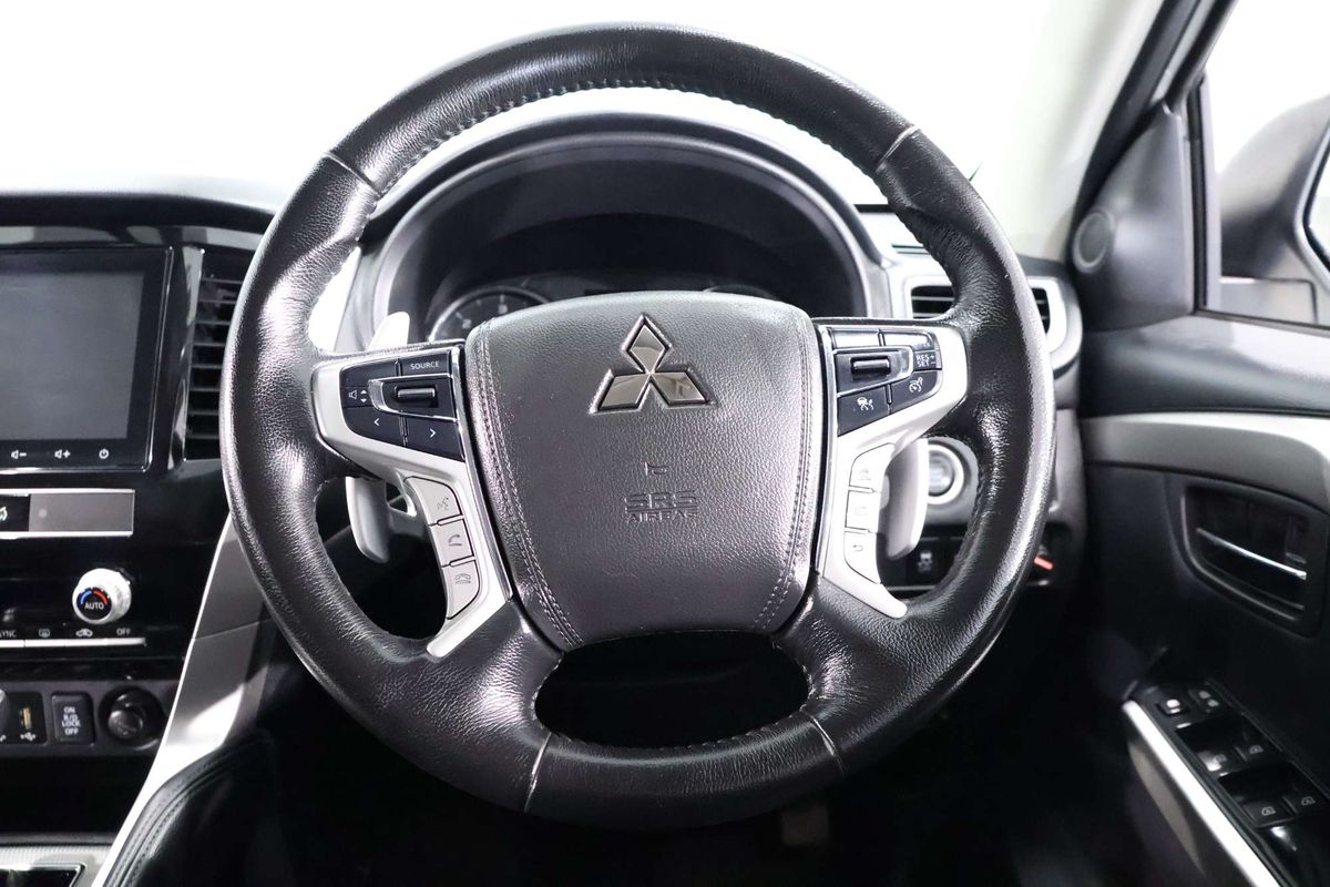 2023 Mitsubishi Pajero Sport GLS QF