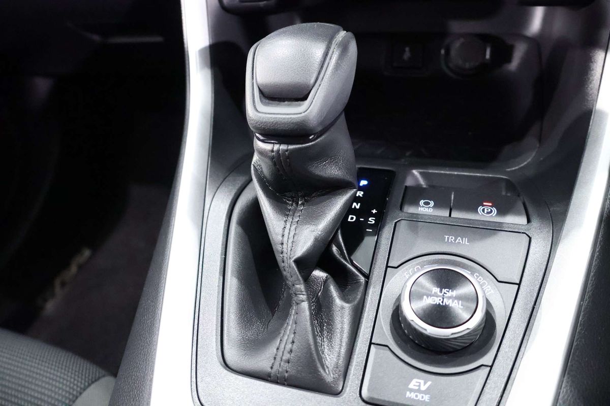 2022 Toyota RAV4 GX AXAH54R