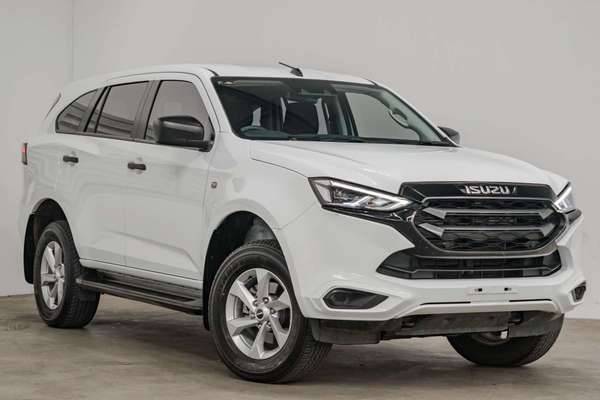 2024 Isuzu MU-X LS-M