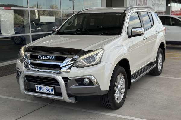 2018 Isuzu MU-X LS-T