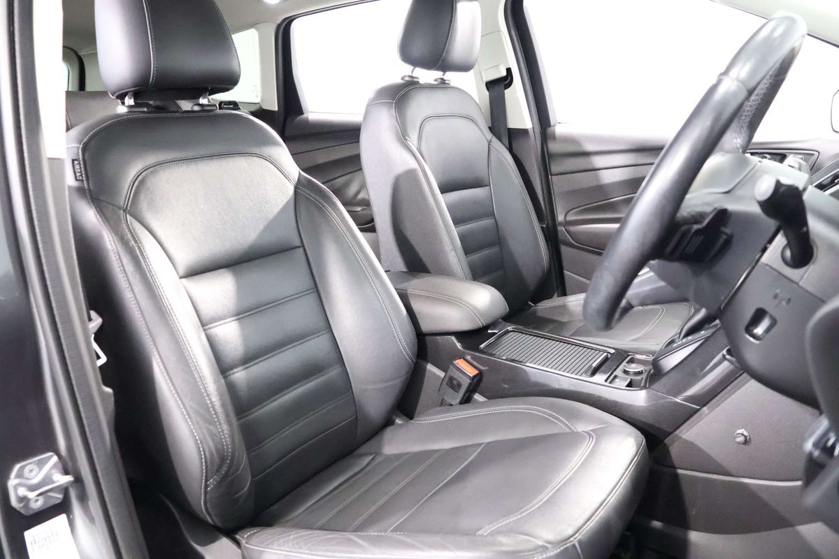 2016 Ford Escape Titanium ZG