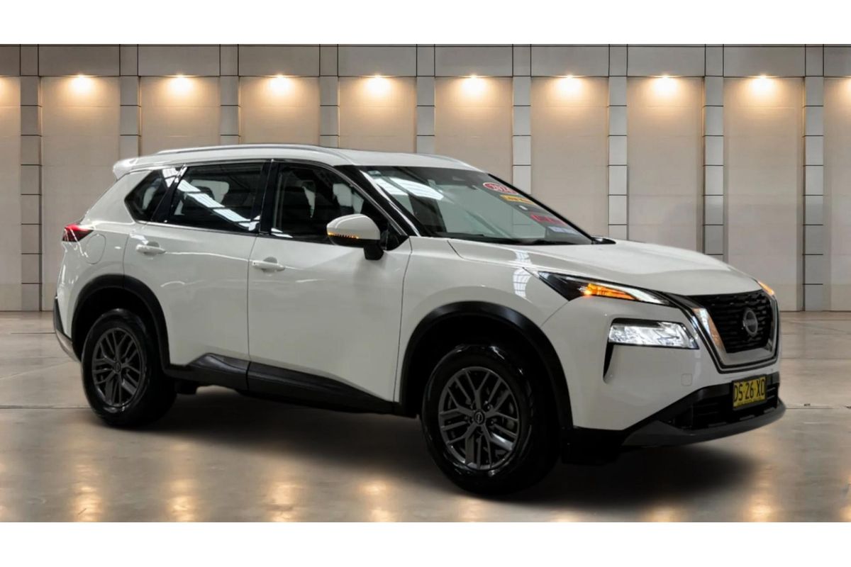 2024 Nissan X-TRAIL ST T33