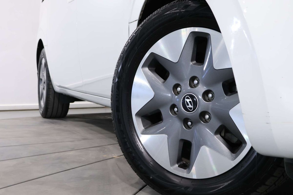 2024 Hyundai STARIA US4.V3