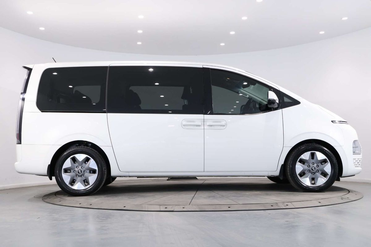 2024 Hyundai STARIA US4.V3