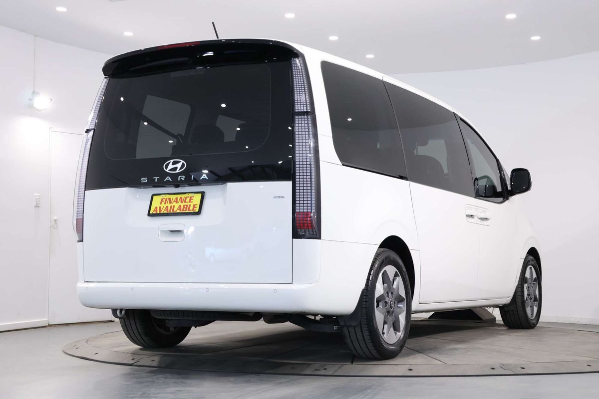 2024 Hyundai STARIA US4.V3