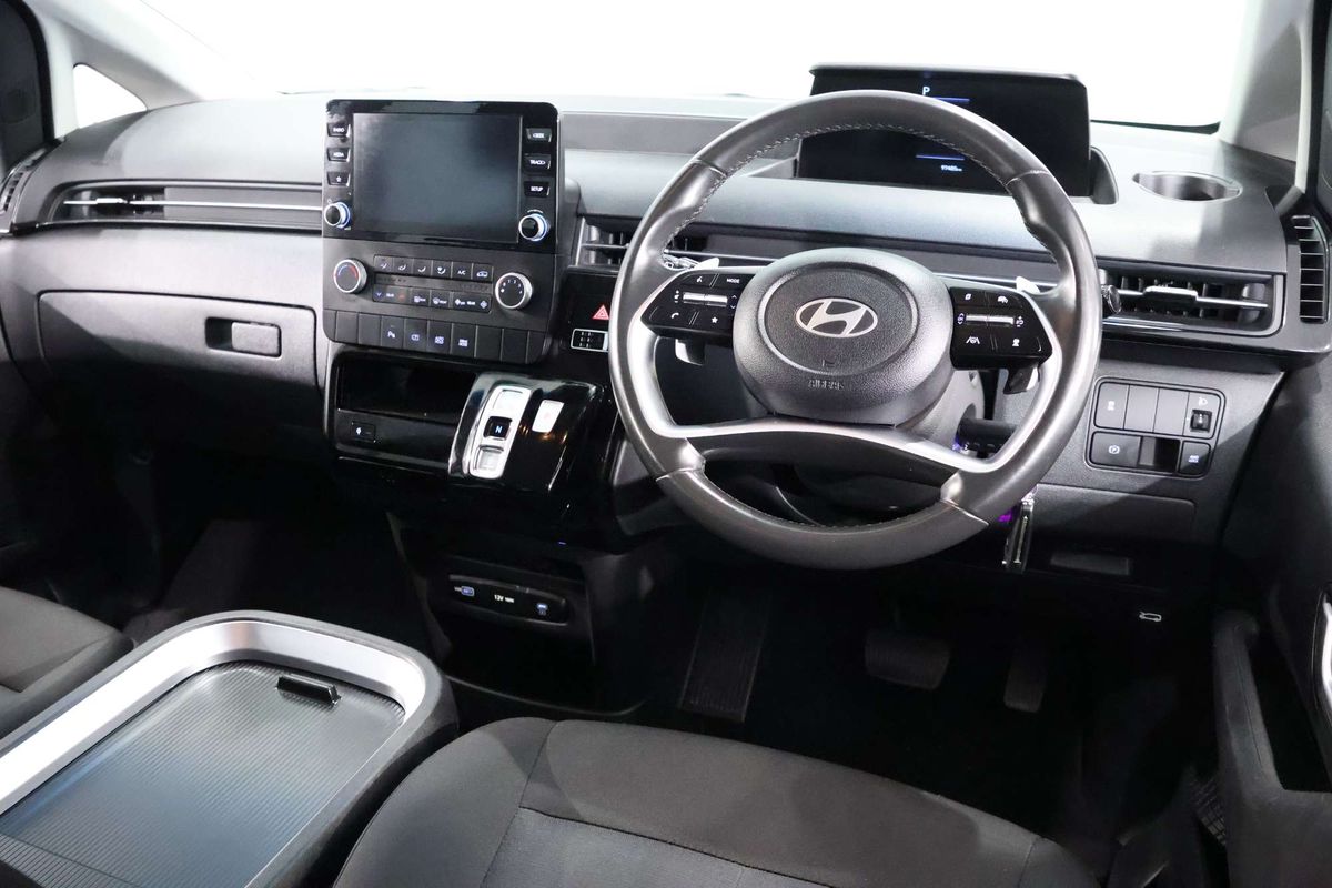 2024 Hyundai STARIA US4.V3