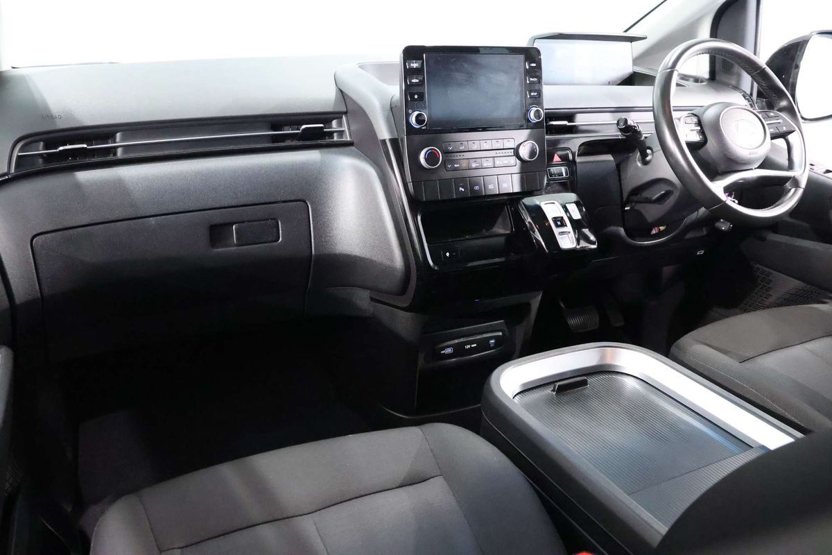 2024 Hyundai STARIA US4.V3