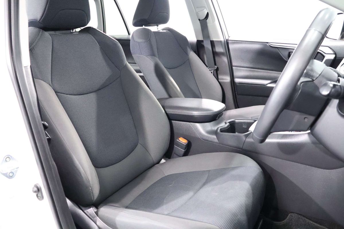 2022 Toyota RAV4 GX AXAH52R