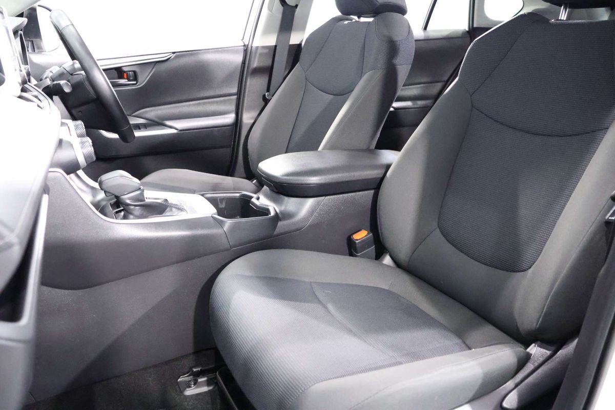 2022 Toyota RAV4 GX AXAH52R
