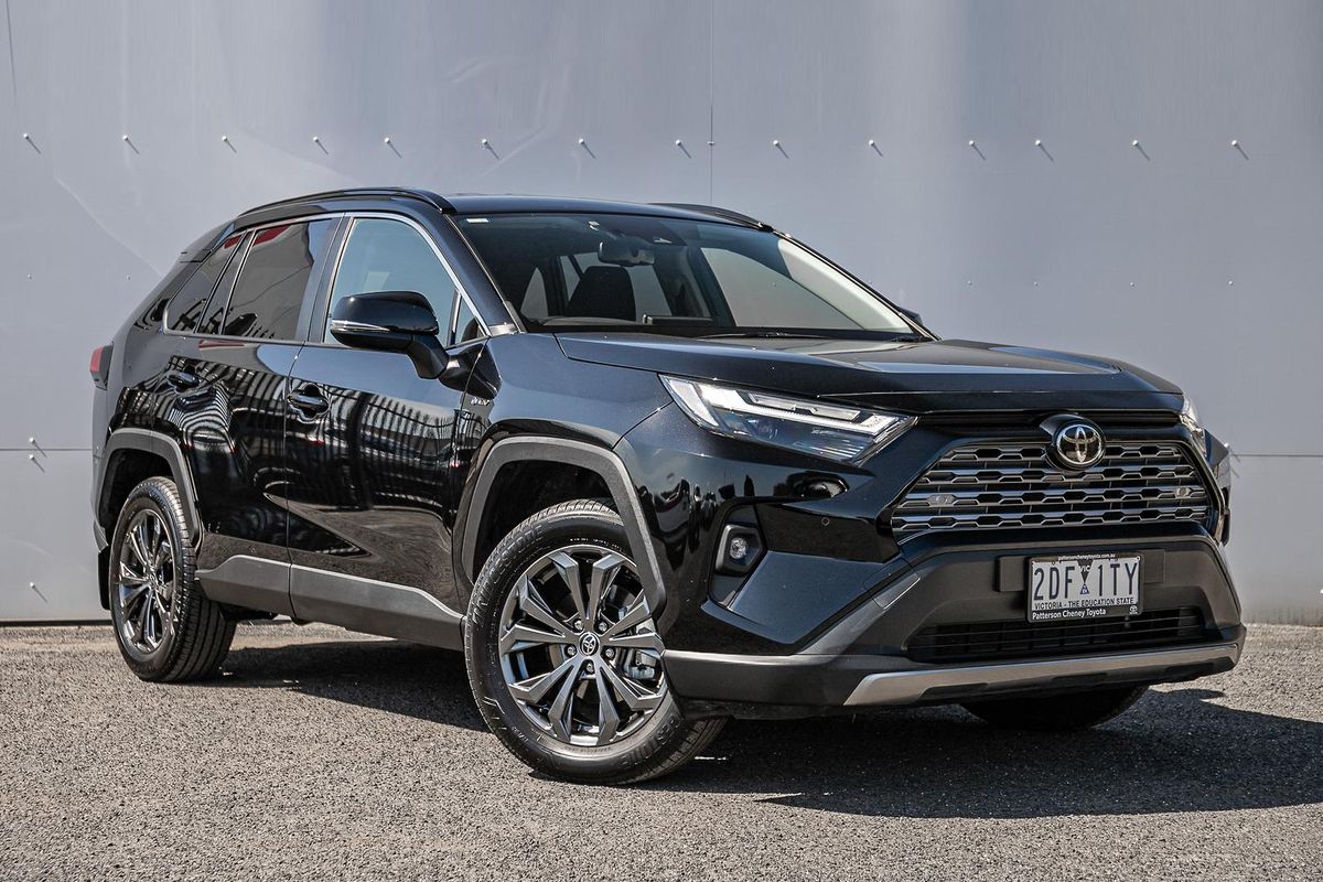2025 Toyota RAV4 GXL AXAH52R