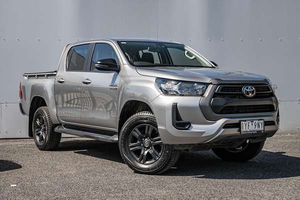 2023 Toyota Hilux SR GUN126R