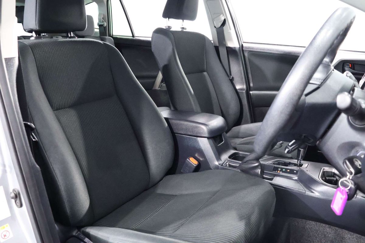 2018 Toyota RAV4 GX ZSA42R