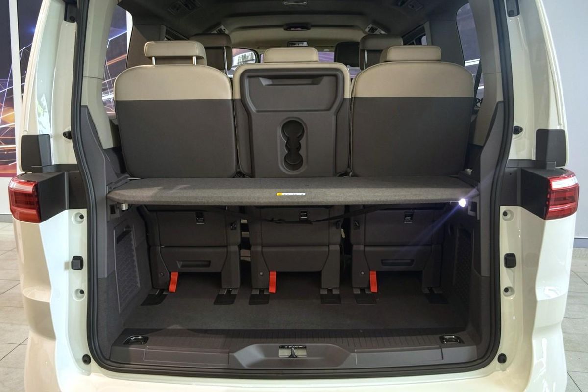 2026 Volkswagen Multivan TDI360 Edition T7 SWB