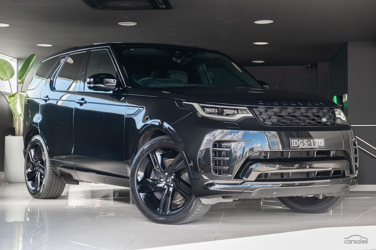 2025 Land Rover Discovery D350 Dynamic SE Series 5