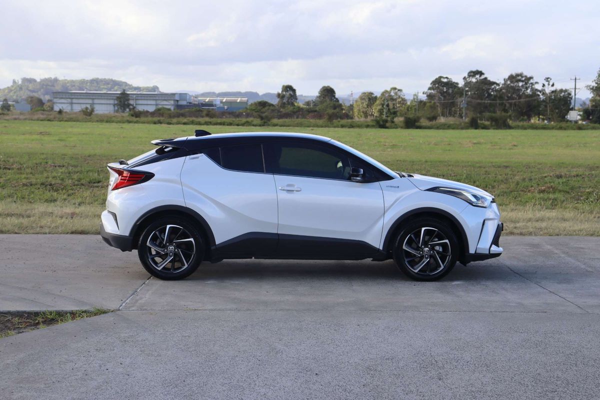 2022 Toyota C-HR Koba ZYX10R