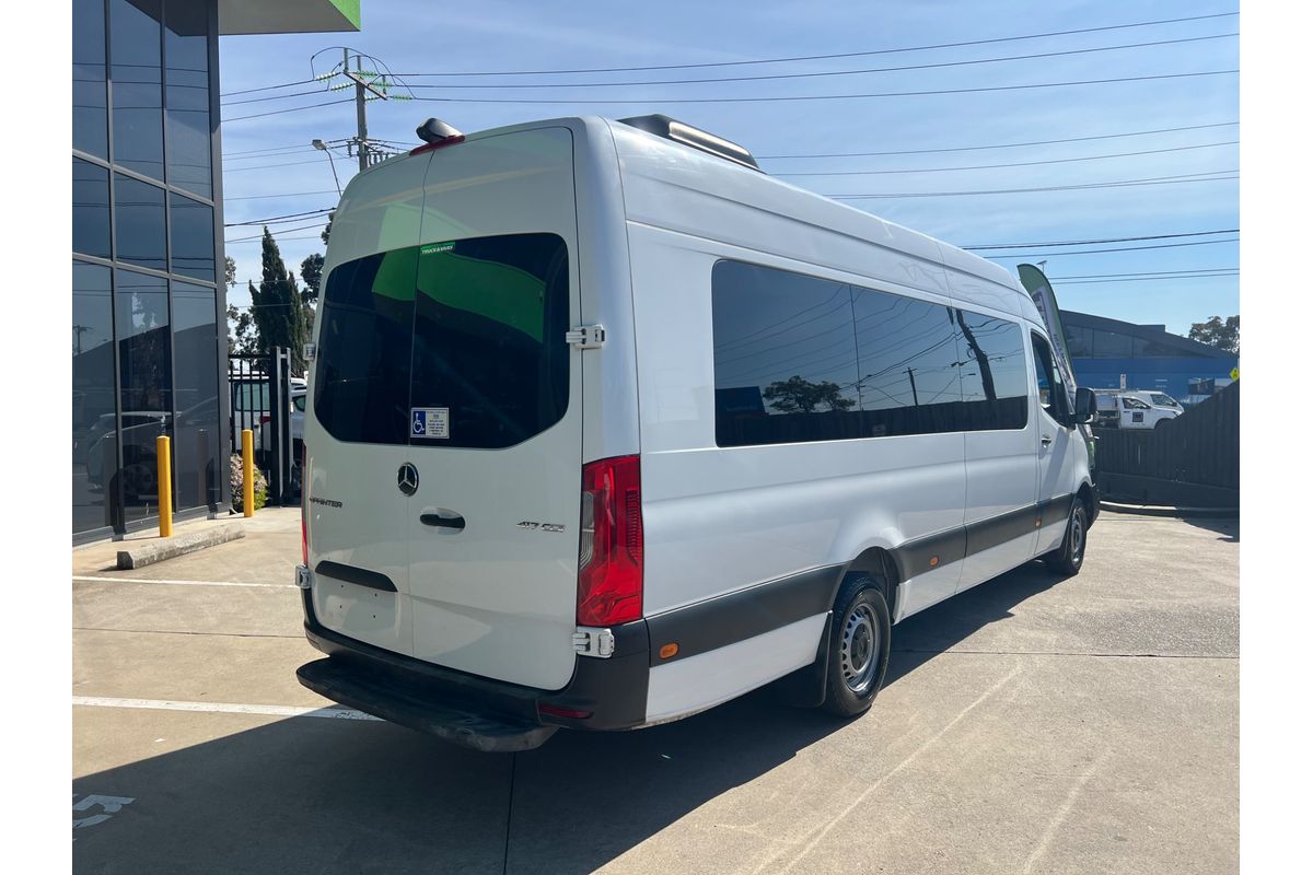 2023 Mercedes-Benz Sprinter 417CDI VS30 ELWB High Roof image 13